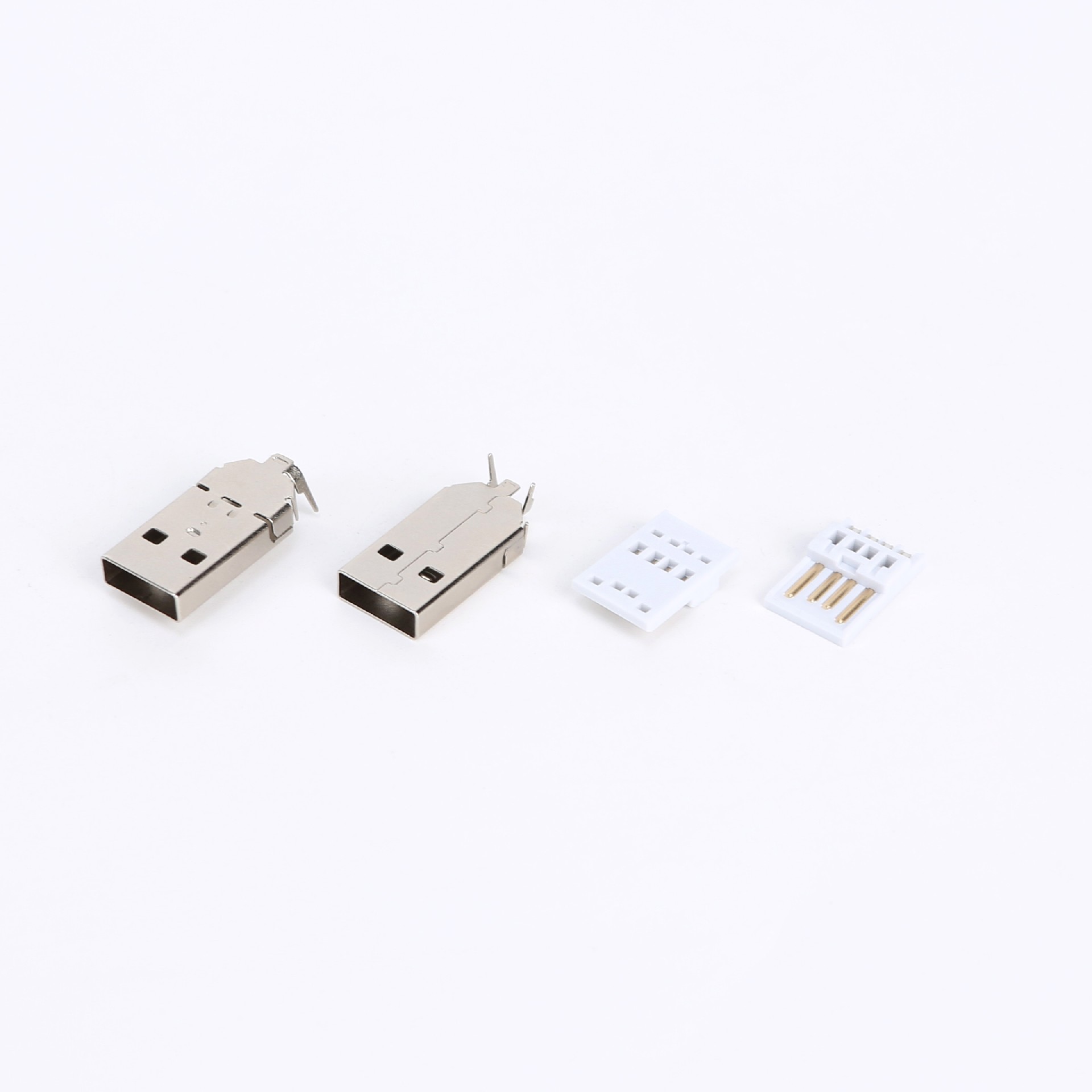 B09A42/S09A47 USB2.0 AM 二件式 无凹点 L17.6