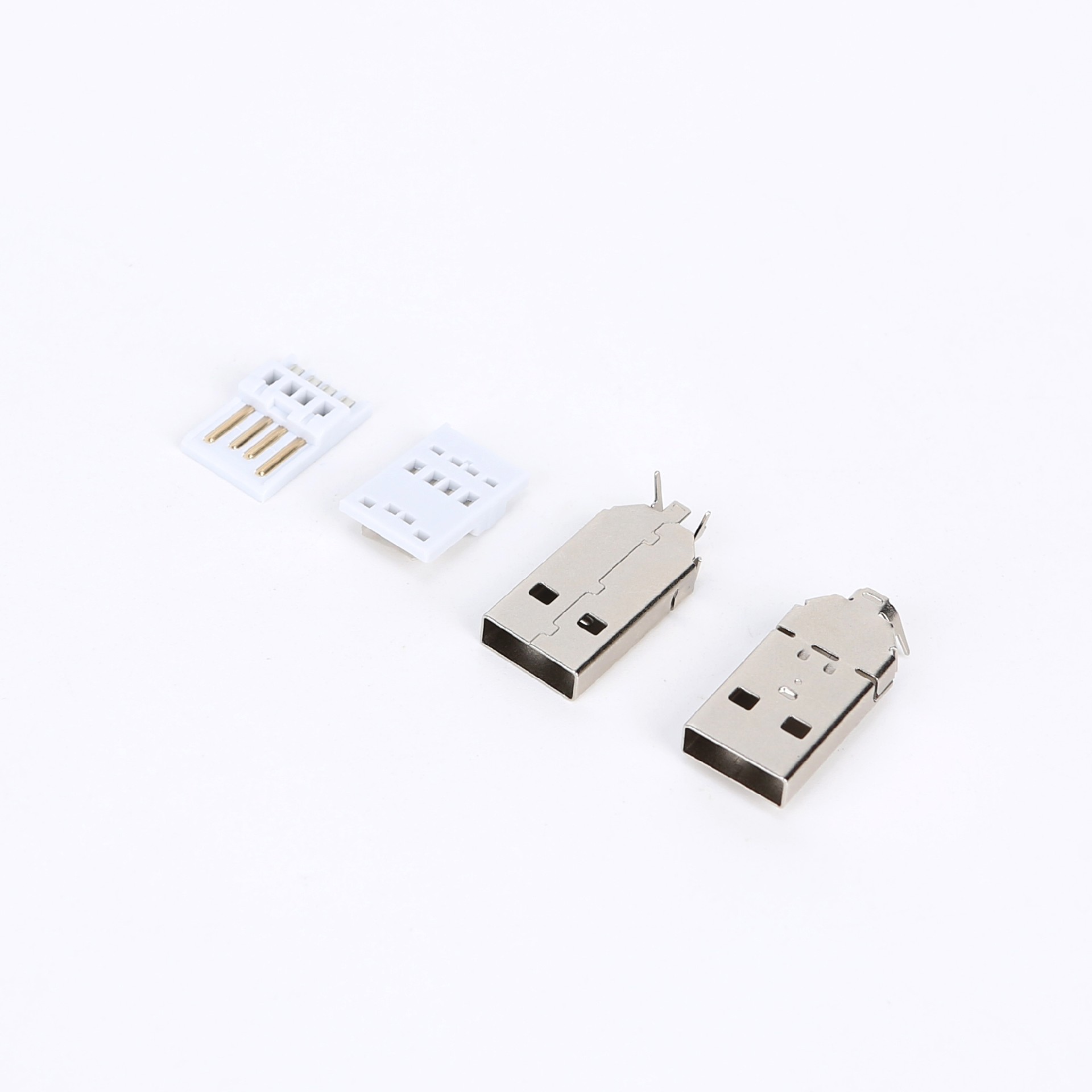 B09A42/S09A47 USB2.0 AM 二件式 无凹点 L17.6